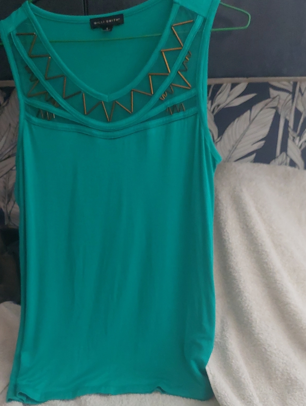 Willi Smith Teal Sleeveless Stud-Trim V-Neck Tank